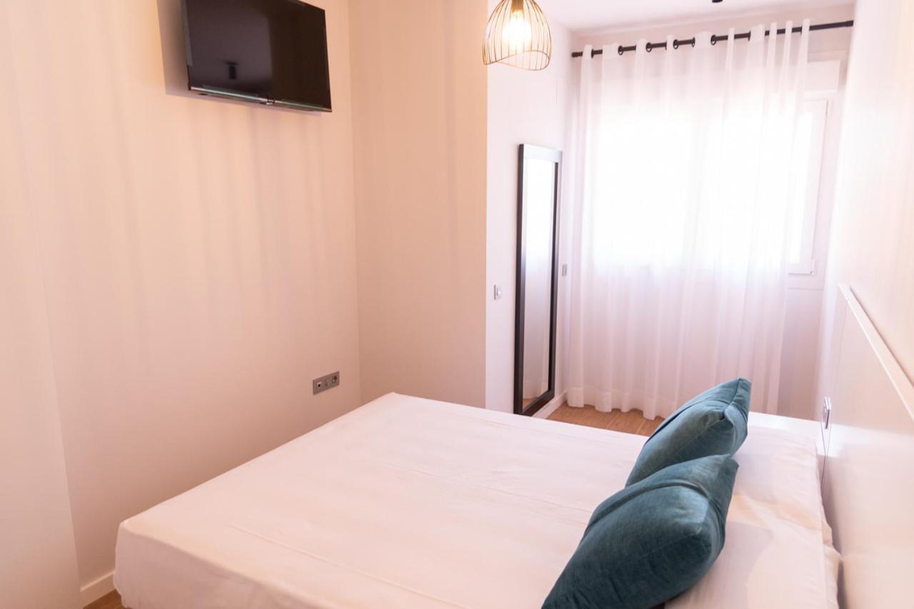 Apartamentos Hotel Carlos I Yuncos エクステリア 写真
